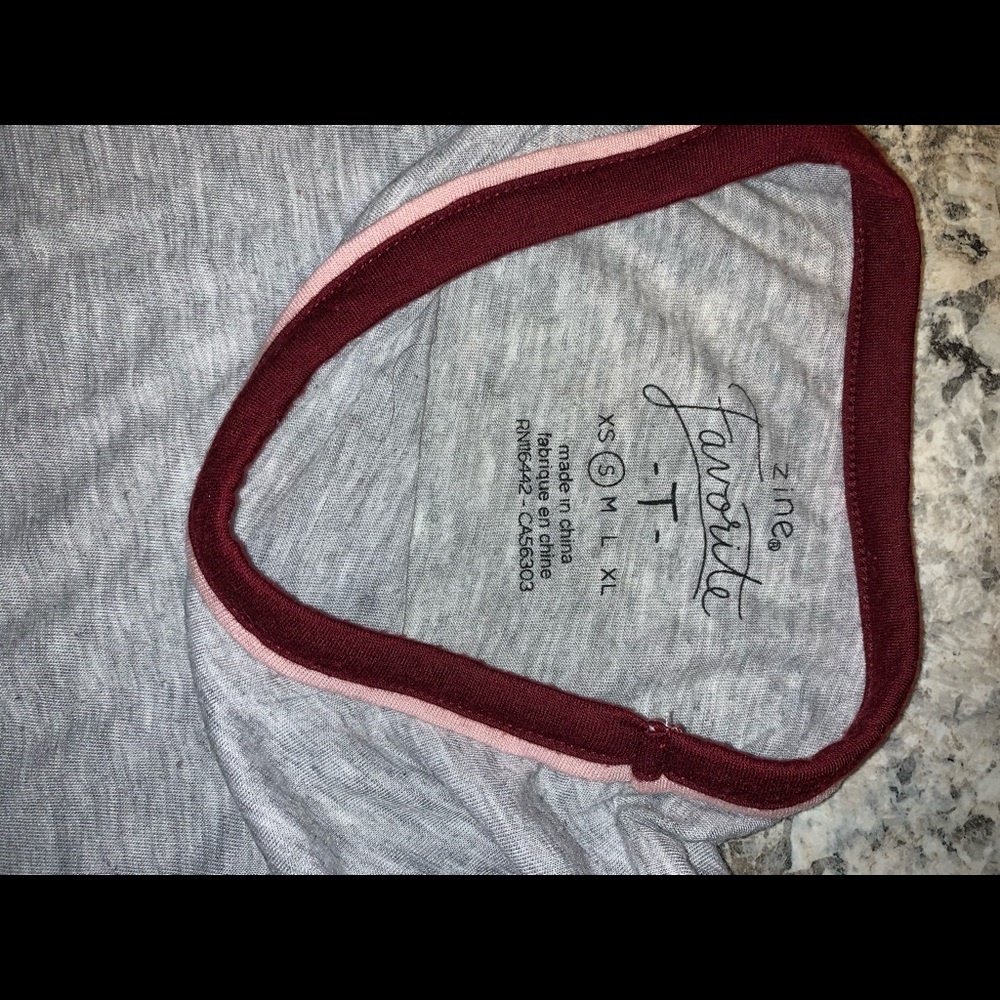 Crop top - Picture 2 of 2